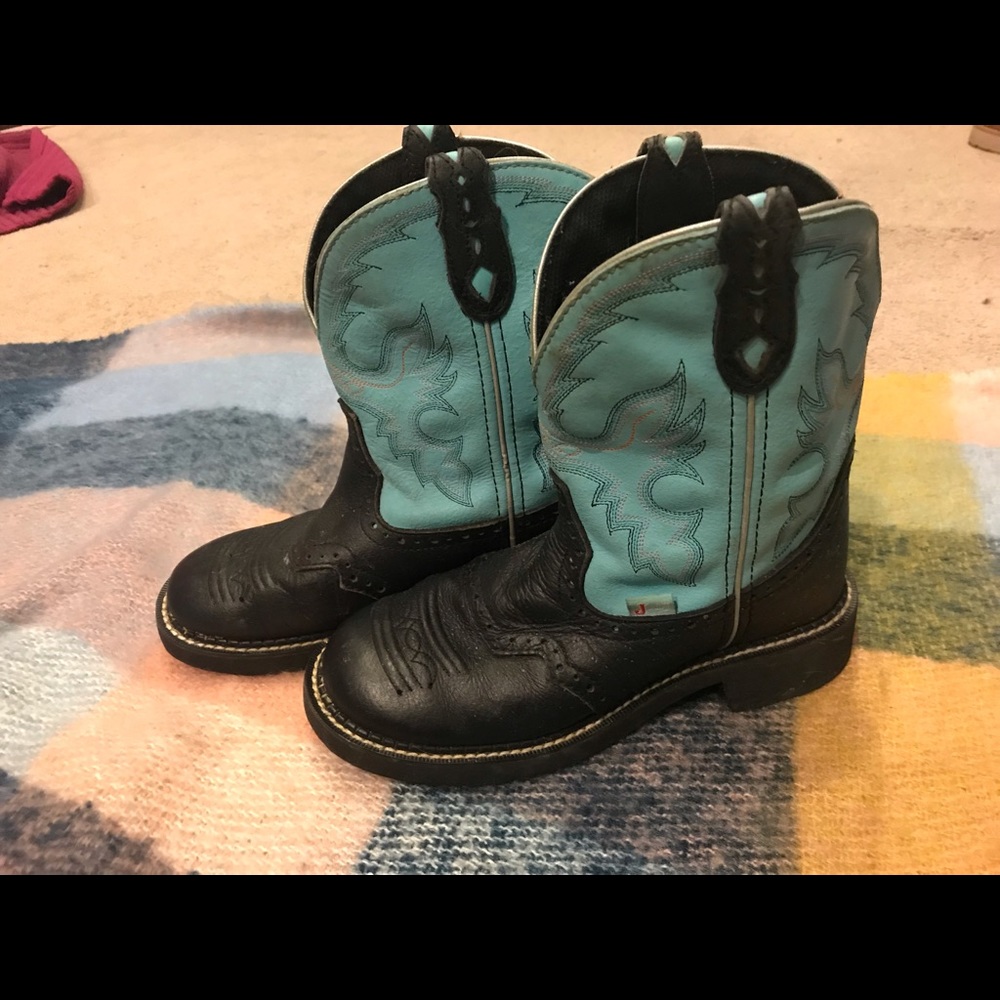 Justin Blue gypsy boots